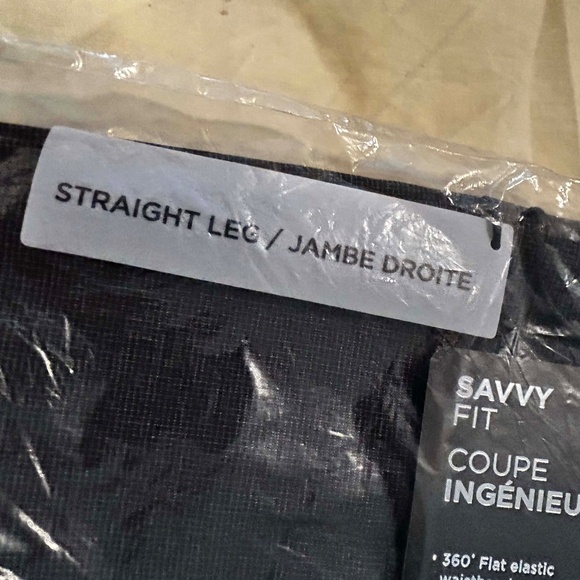 NEW PHOTOS! PANTS, PETITE, SOFT GREY, SIZE 28P, STRAIGHT LEG CROSS DYE, SAVVY - Picture 7 of 8